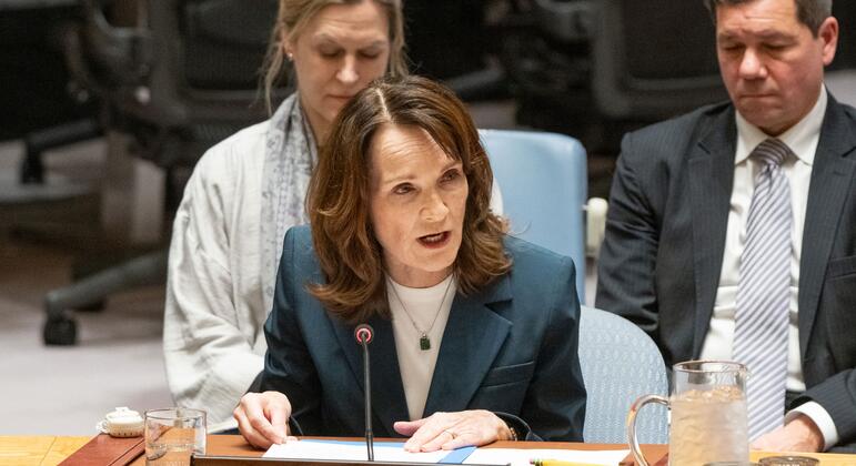 Жоржет Ганьон выступает на заседании Совета Безопасности ООН по ситуации в Афганистане.